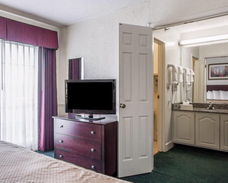 The Blu Hotel Blue Ash Cincinnati, Ascend Hotel Collection Bagian luar foto