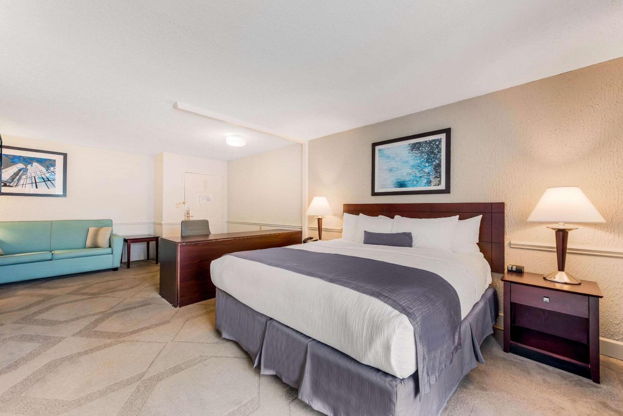 The Blu Hotel Blue Ash Cincinnati, Ascend Hotel Collection Bagian luar foto
